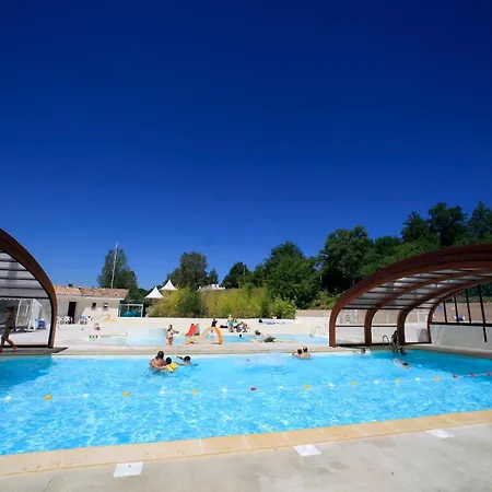Курортный комплекс Hameaux Des Lacs 3p 6pers *